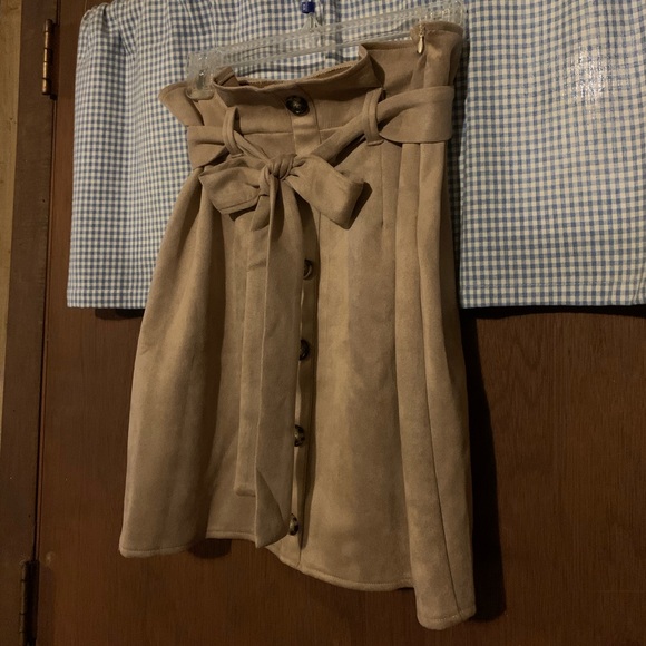Cute Khaki Belted Miniskirt Size XL New in Bag - Picture 12 of 16